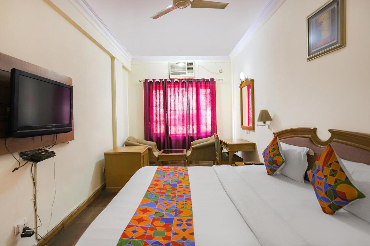 Fabhotel Altus Gurgaon Dış mekan fotoğraf