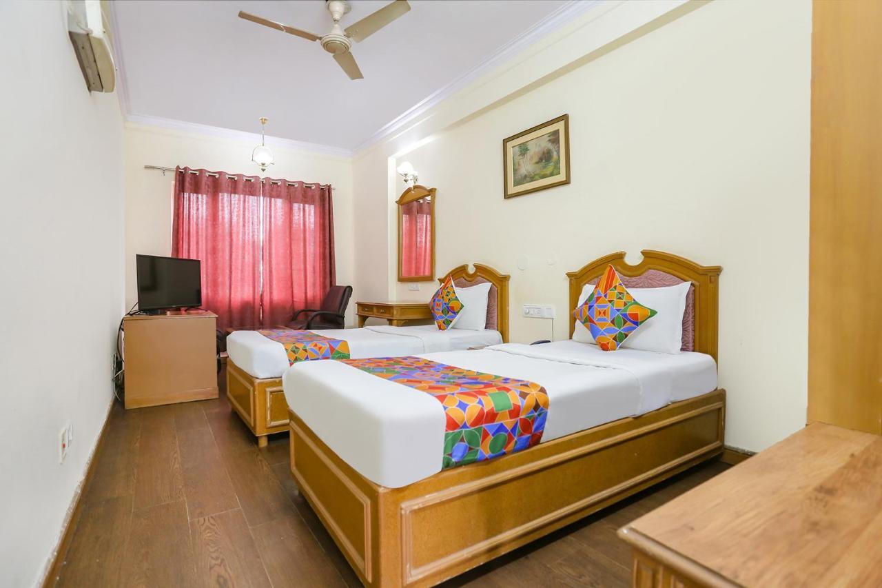Fabhotel Altus Gurgaon Dış mekan fotoğraf